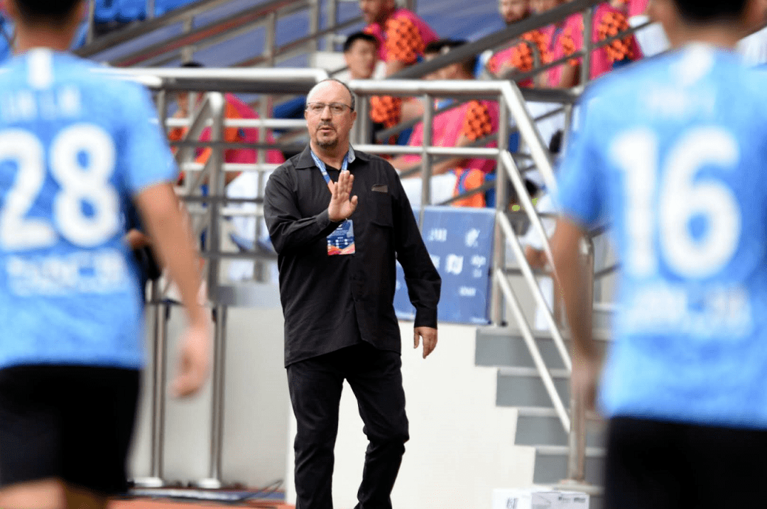 里程碑夜新疆广汇内部沟通,足总杯加时末段刷纪录,更衣室稳定,阵容厚度经受考验 里程碑夜新疆广汇内部沟通,足总杯加时末段刷纪录,更衣室稳定,阵容厚度经受考验