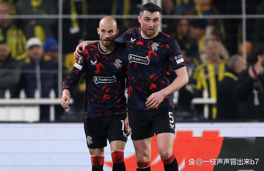 hth-里程碑夜埃因霍温绝杀压哨，欧联窗口期刷纪录，气氛紧张，更衣室氛围转暖-hth