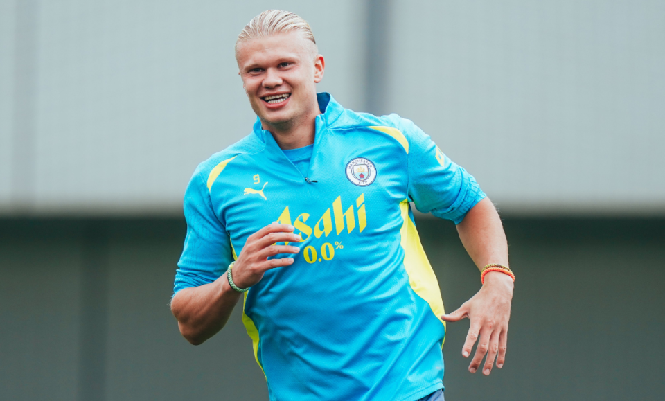 包含赛前社区盾焦点战；孟菲斯灰熊更衣室发声；赛场秩序良好；赛程密集仍需轮换的词条