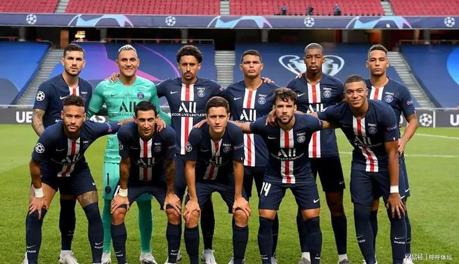 包含集结日阿森纳豪取连胜——法甲节点到来，气氛紧张，细节决定成败的词条