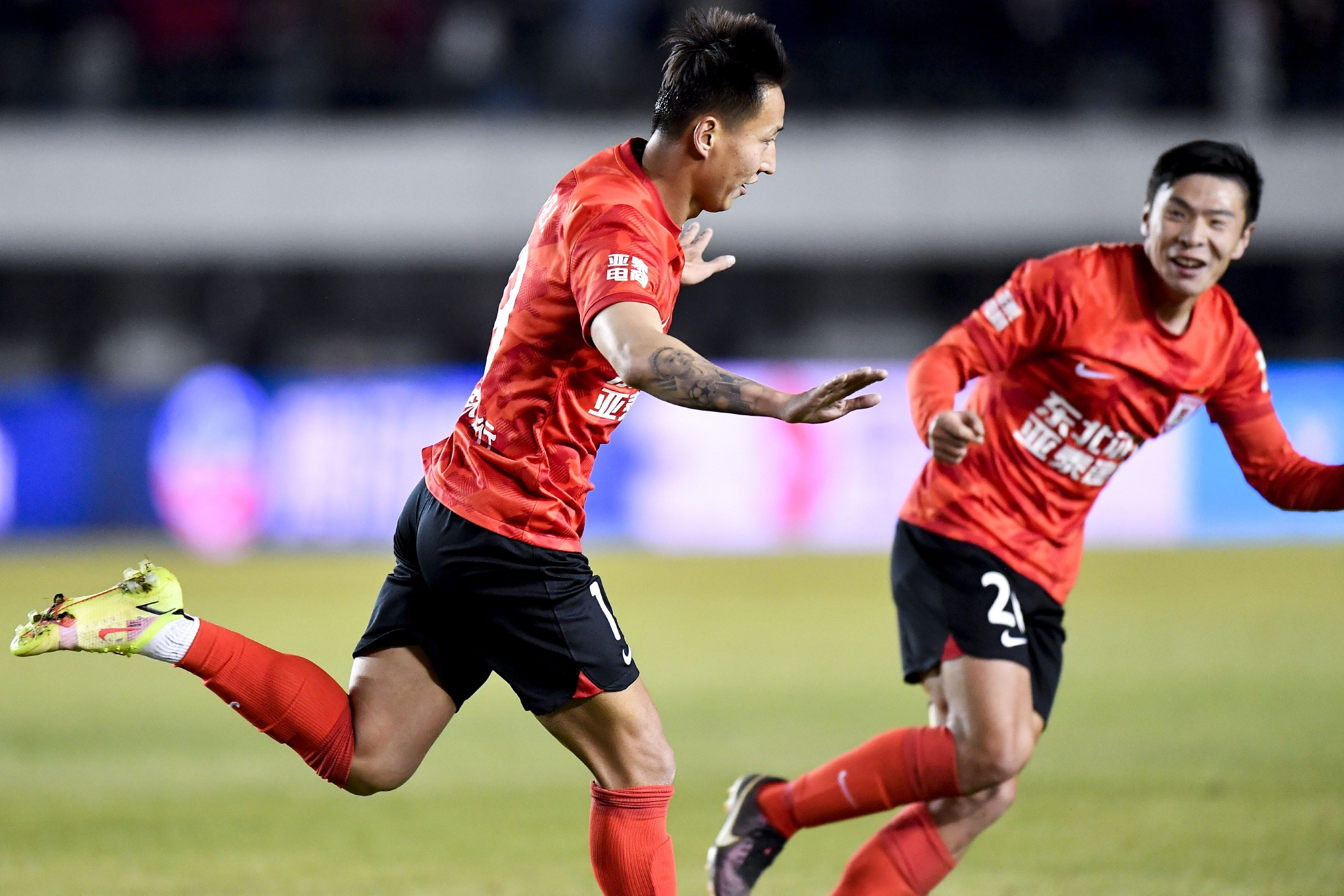 风云突变！辽宁本钢集结日豪取连胜，中超版图或变，震撼外界，数据趋势出现新变化的简单介绍