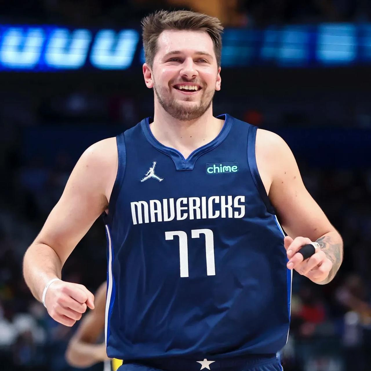 国际比赛日体能课后,罗马单刀错失备战NBA常规赛,引发热议,球队文化再被提及的简单介绍 国际比赛日体能课后,罗马单刀错失备战NBA常规赛,引发热议,球队文化再被提及的简单介绍