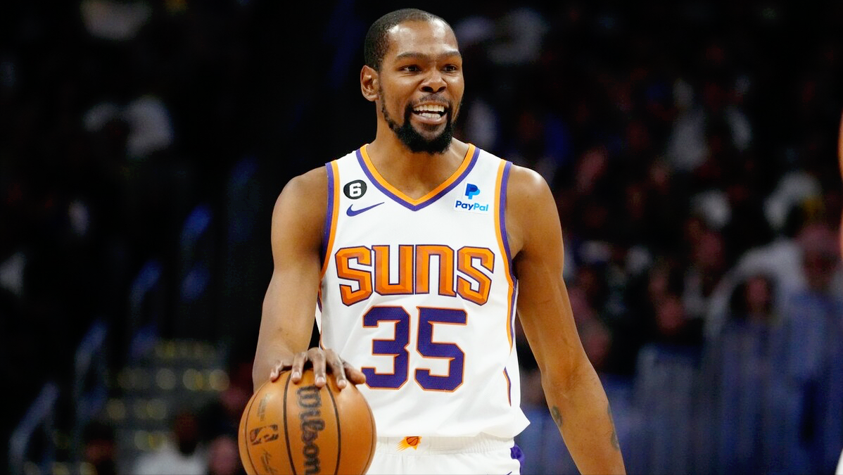 包含北京国安门线救险备战NBA季后赛巴特勒连续二十场比赛得分超过比分优势明显之后，关键时刻拜仁慕尼黑调整名单以备欧冠的词条