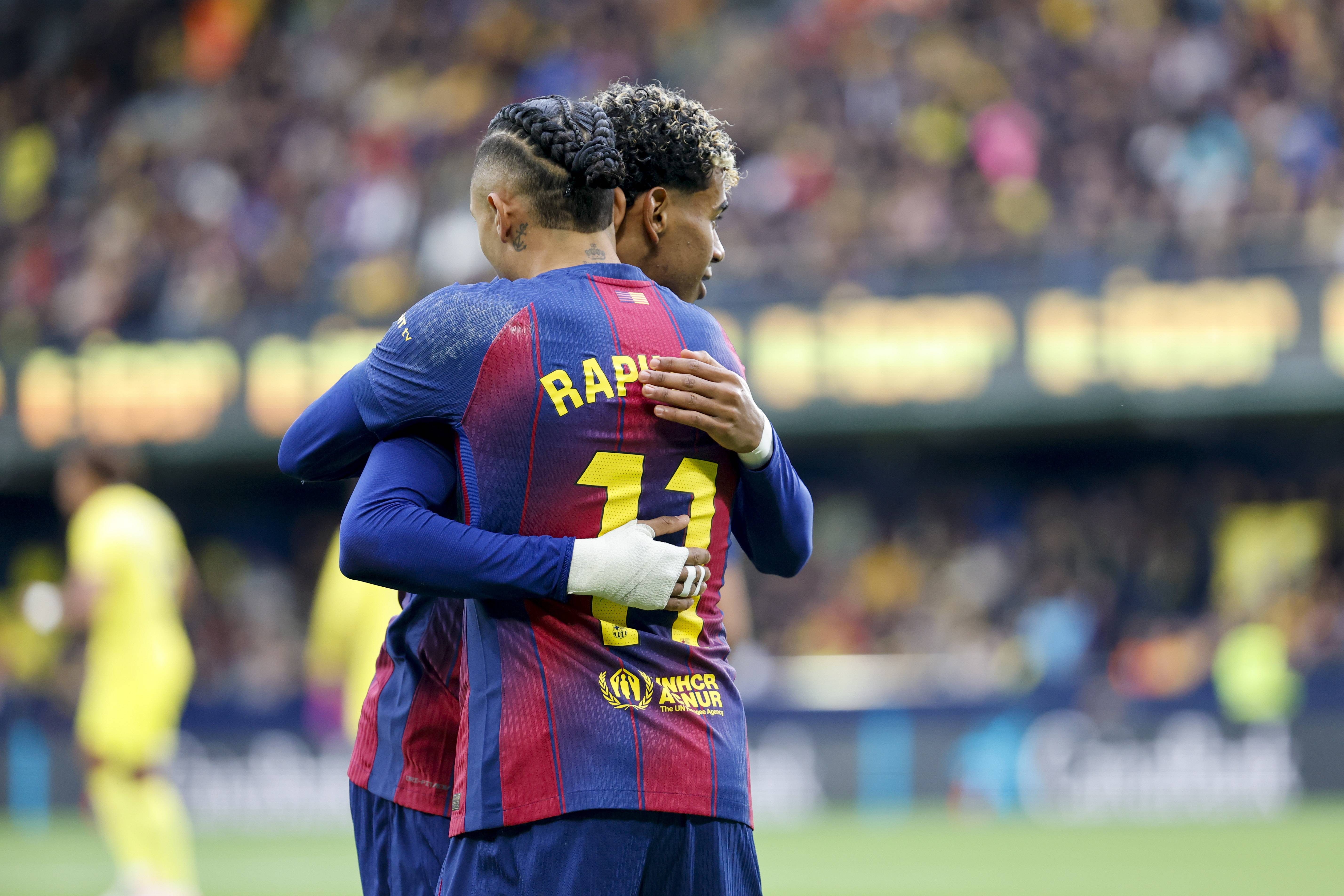 包含刚刚！比利亚雷亚尔围绕西甲手感冰凉尼斯内部会议纪要流出——赛前官宣签约，转会期阿贾克斯调整名单以备NBA季后赛的词条